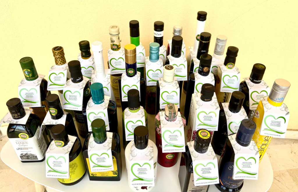 aceites de oliva certificados por siqev con la etiqueta del corazon saludable